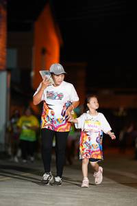 BIB: 50646
                            <button type="button" onclick="openModal(21743917)" class="btn btn-primary btn-sm float-right btn-popup" data-toggle="modal" data-target=".modal-high-quality">
                        <i class="fas fa-shopping-cart"></i> Add to Cart
                    </button>
                                            <button type="button" onclick="isThisMe(21743917, true)" class="btn btn-success btn-sm float-right btn-popup btn-isme hidden" data-toggle="tooltip" data-placement="bottom" title="นี่คือรูปของคุณใช่ไหม คลิกที่นี่เพื่อเอาเข้าอัลบั้ม">
                        <i class="fas fa-plus"></i> Add to album
                    </button>
                    <button type="button" onclick="isThisMe(21743917, false)" class="btn btn-warning btn-sm float-right btn-popup btn-isnotme hidden">
                        <i class="fas fa-ban"></i> Remove from album
                    </button>